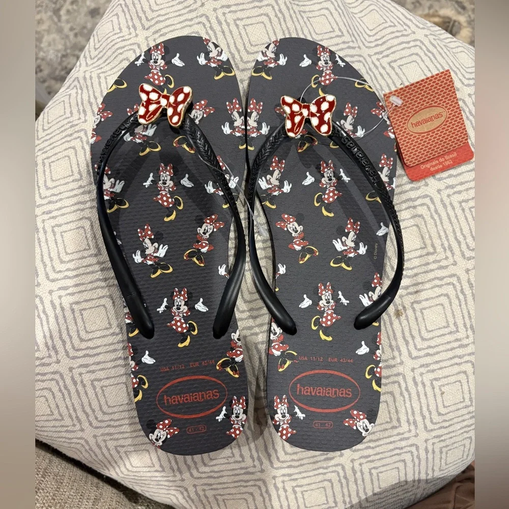 Havaianas Black and Red Minnie Mouse Flip Flops